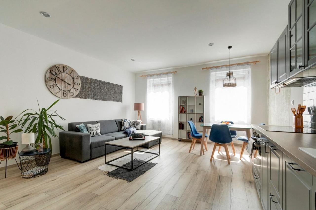 Atosland Apartment *